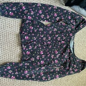 Floral Aeropostale shirt size xs